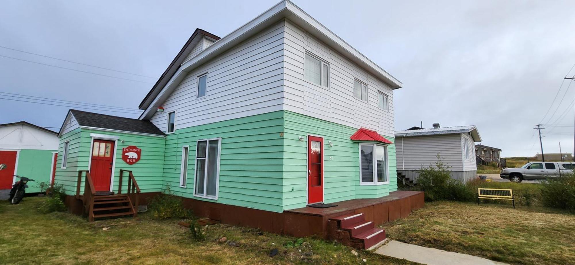 Polar Bear Bed And Breakfast Churchill Extérieur photo