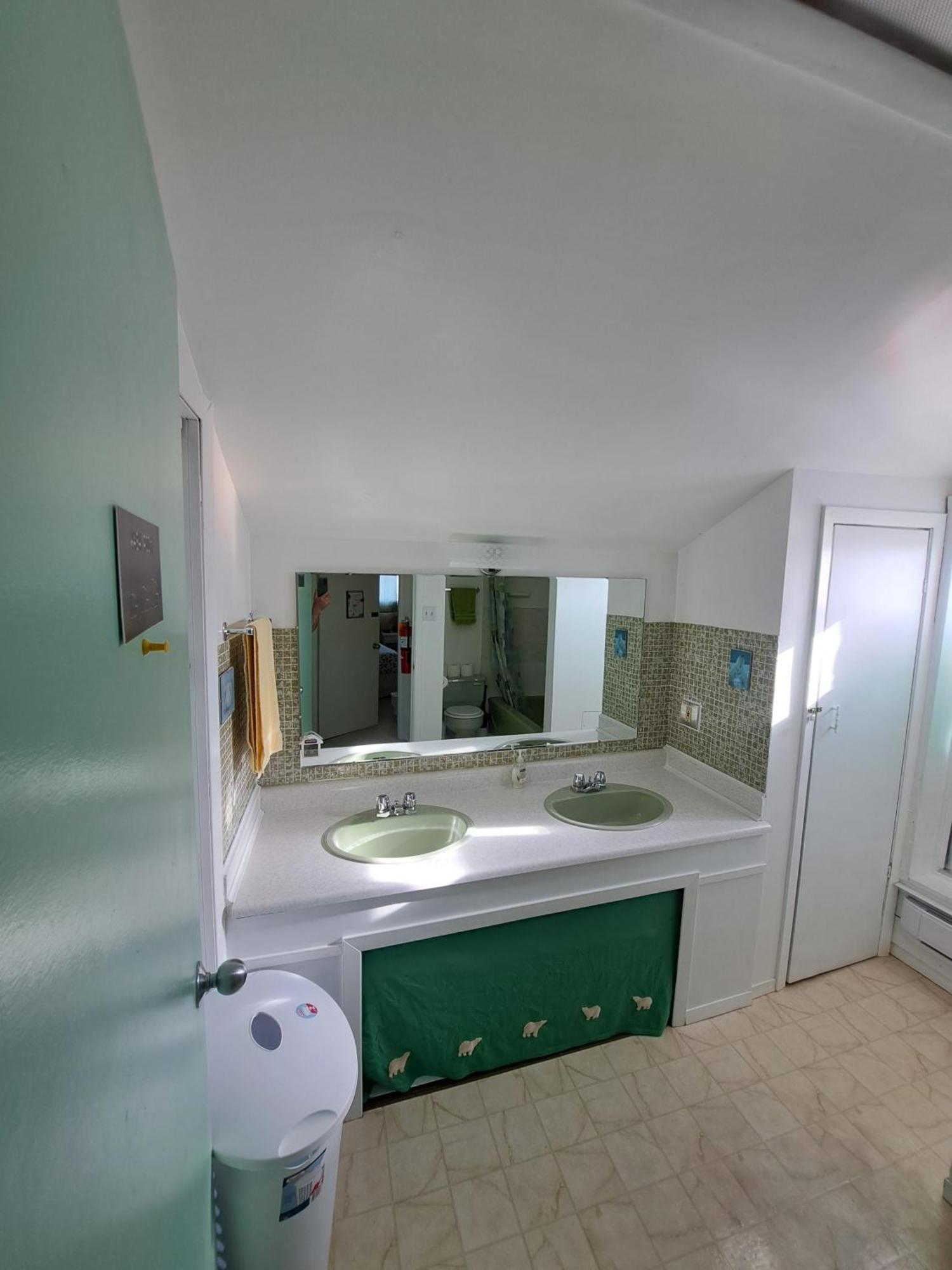 Polar Bear Bed And Breakfast Churchill Extérieur photo